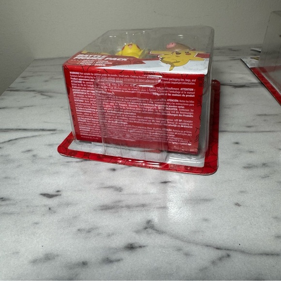 Pokémon Battle Figures Christmas Lot Of 2 Pikachu Swinub And Pikachu Vanillite - Picture 8 of 8